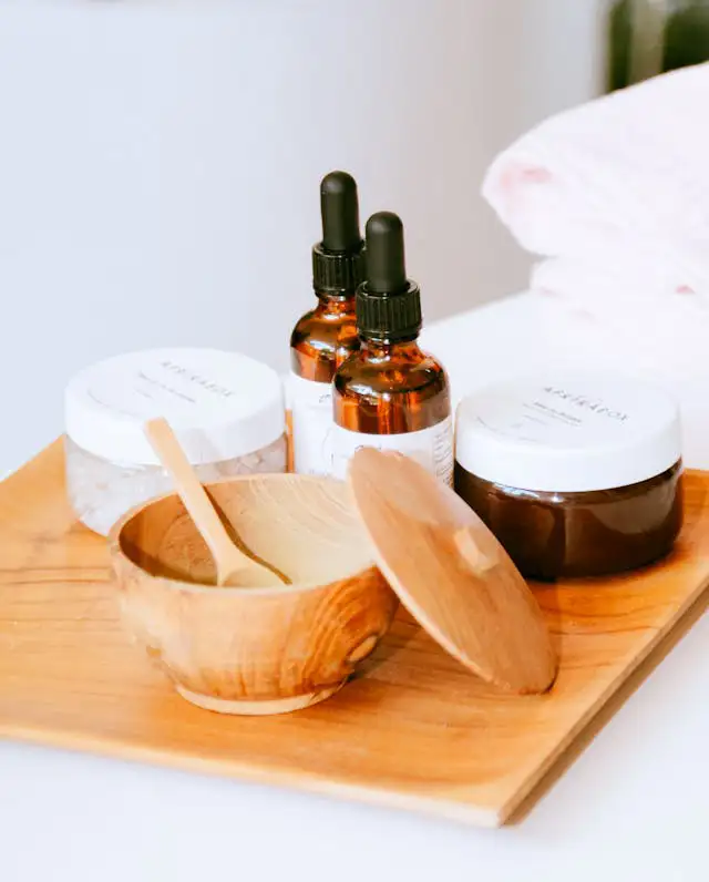 Zucker, Öl und Honig als Zutaten für Peeling